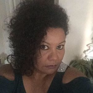 Meet your Posher, Claudia